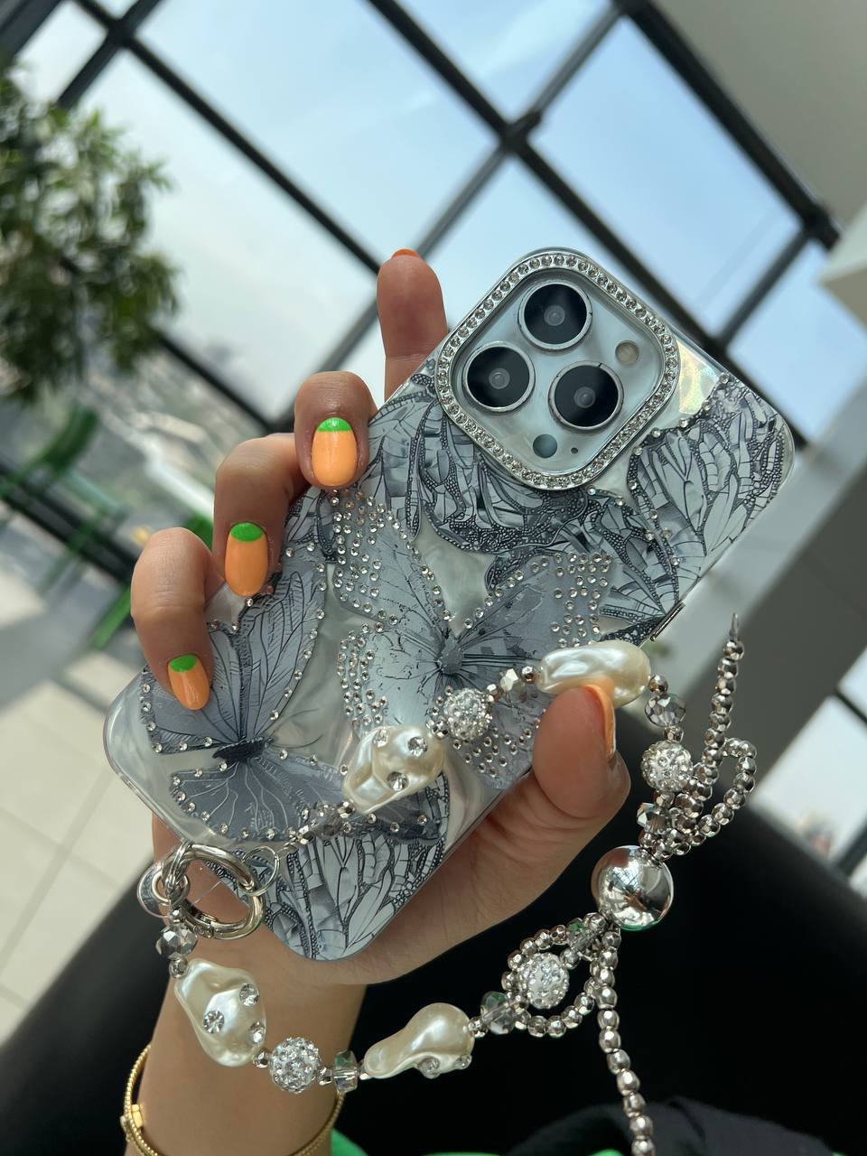 قاب gray butterfly