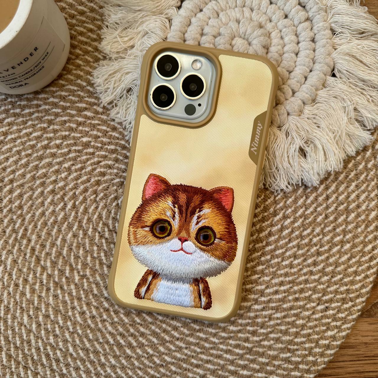 قاب نیمی  گربه چشم درشت زرد  Nimmy Big Eyes Series Iphone